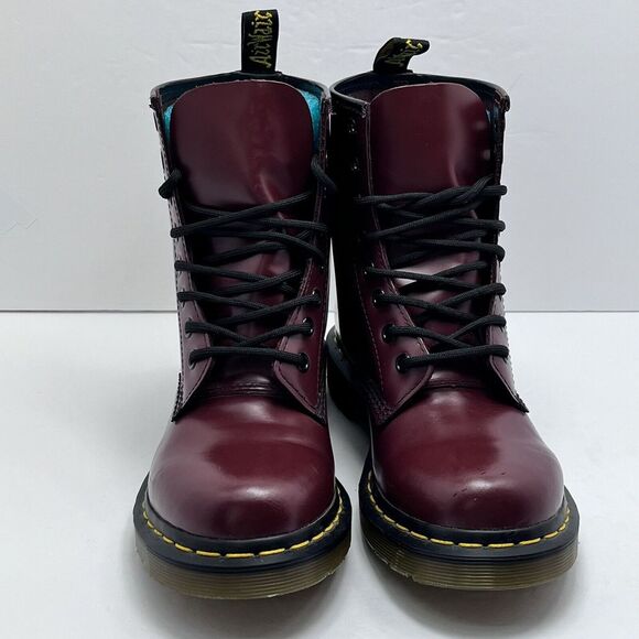 Dr. Martens 1460 Smooth Leather Lace Up Ankle Boots Cherry Red Size 7 Comfy Shoe - Picture 3 of 10